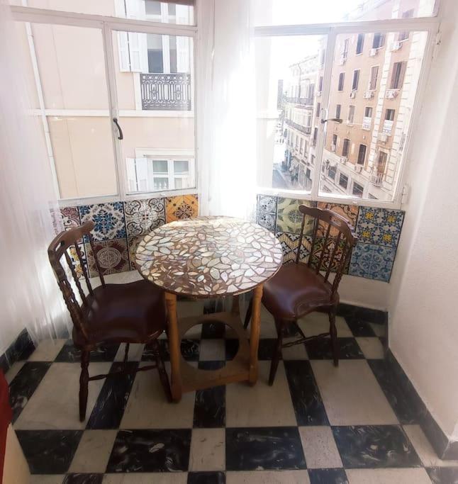 Apartament Vintage Flat Malaga Zewnętrze zdjęcie